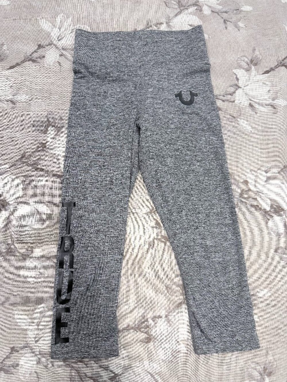 True Religion XS Gray Logo High Rise Cropped Leggings Athleisure